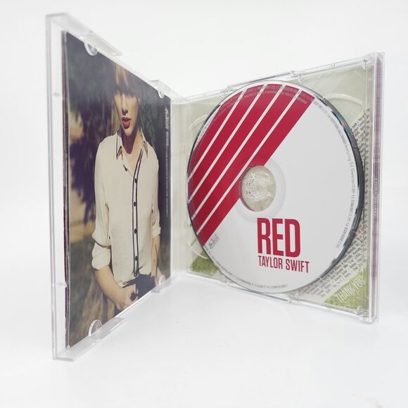 Taylor Swift Red Audio CD (2012) w Bonus Tracks 2-Disc Deluxe Edition - Picture 2 of 5